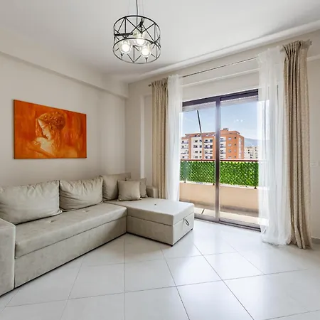 Apartment Ivory Rose *